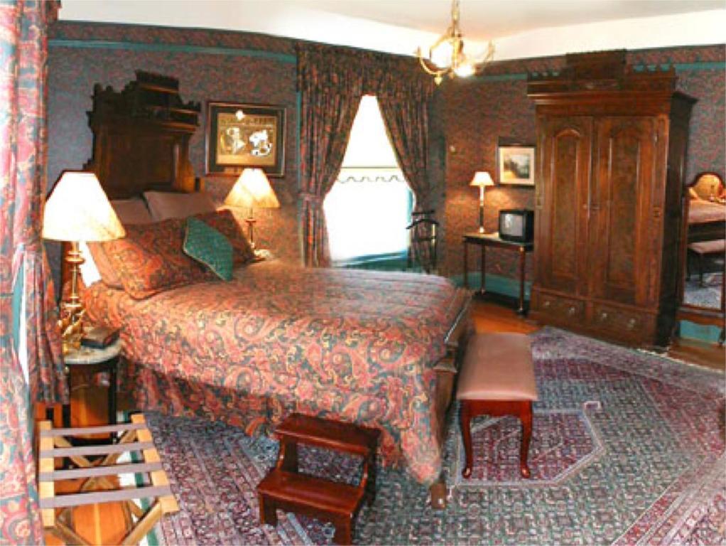 Lion And The Rose Victorian Guest House Portland Bagian luar foto