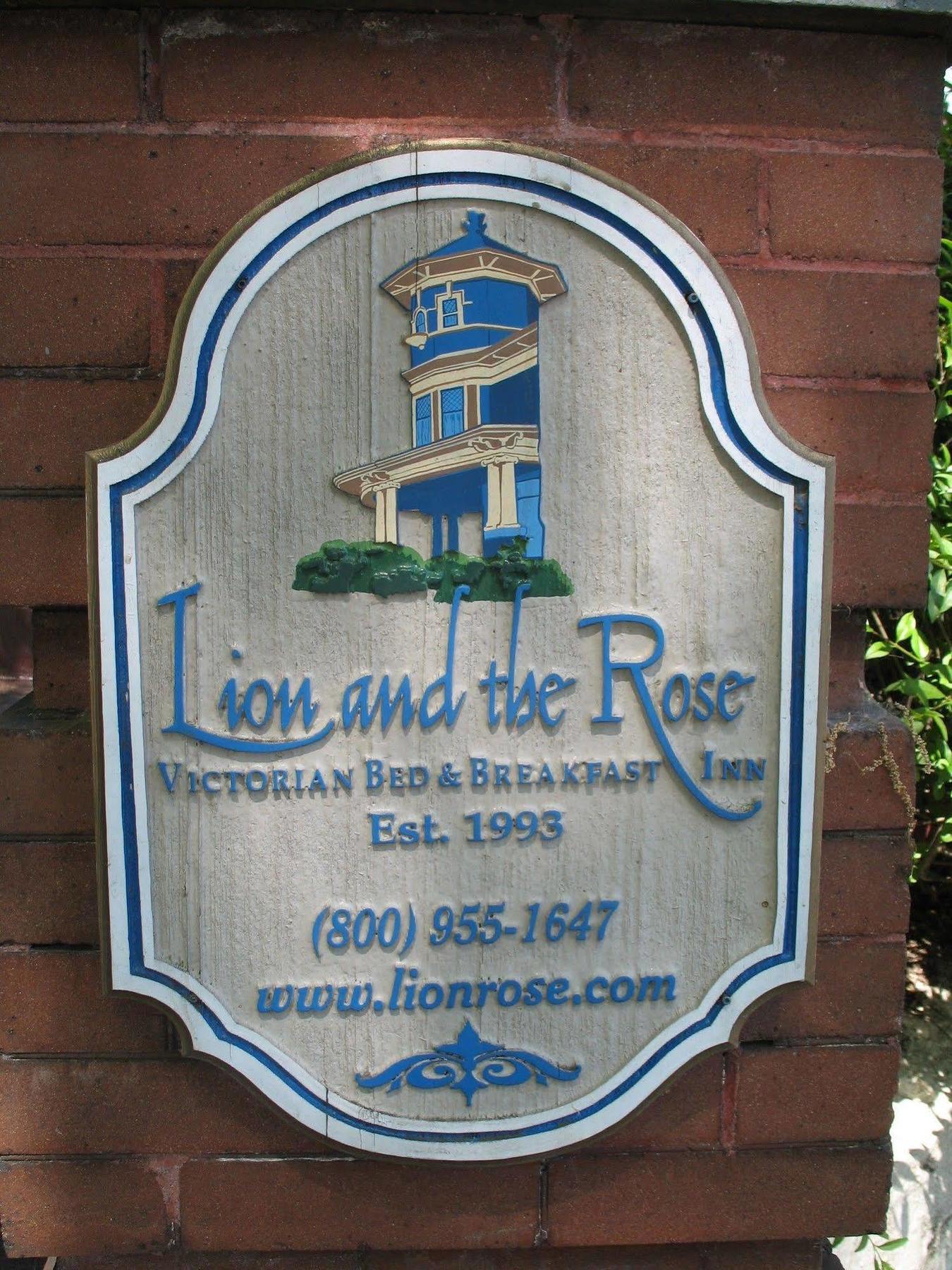Lion And The Rose Victorian Guest House Portland Bagian luar foto